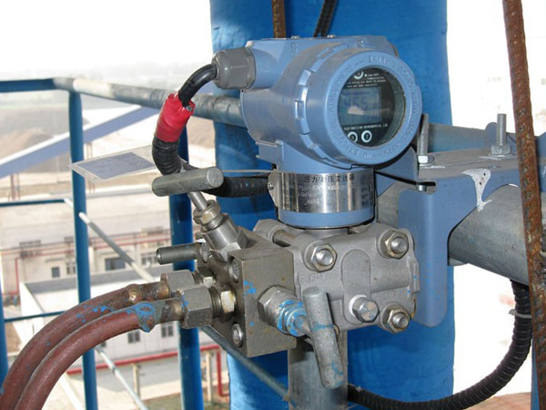 Auto Differential Pressure Transmitter Field Mounted